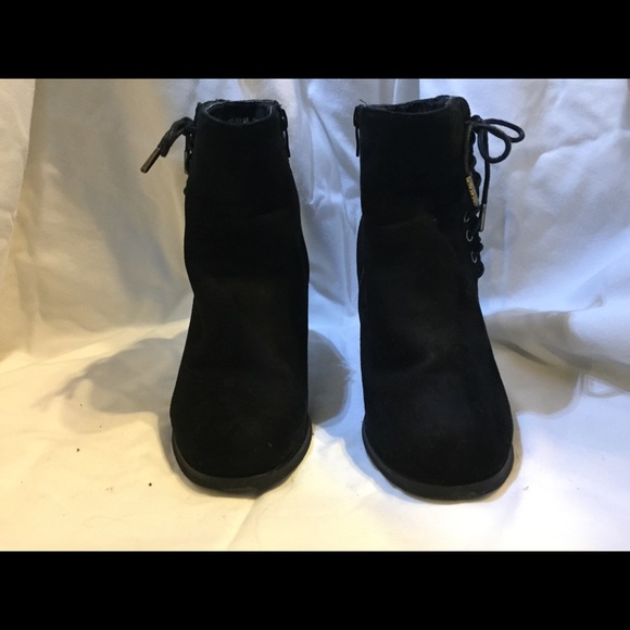 Black suede booties - Picture 3 of 3